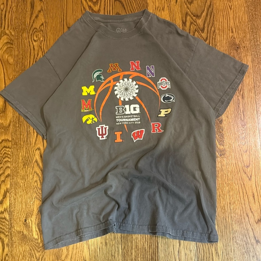 Men’s Vintage Big 10 Basketball Shirt
